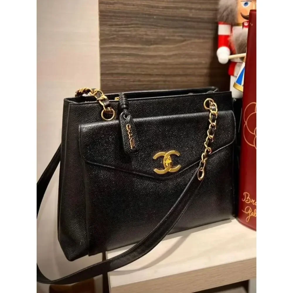 Chanel Women Pre-Loved Bag Very Good Condition